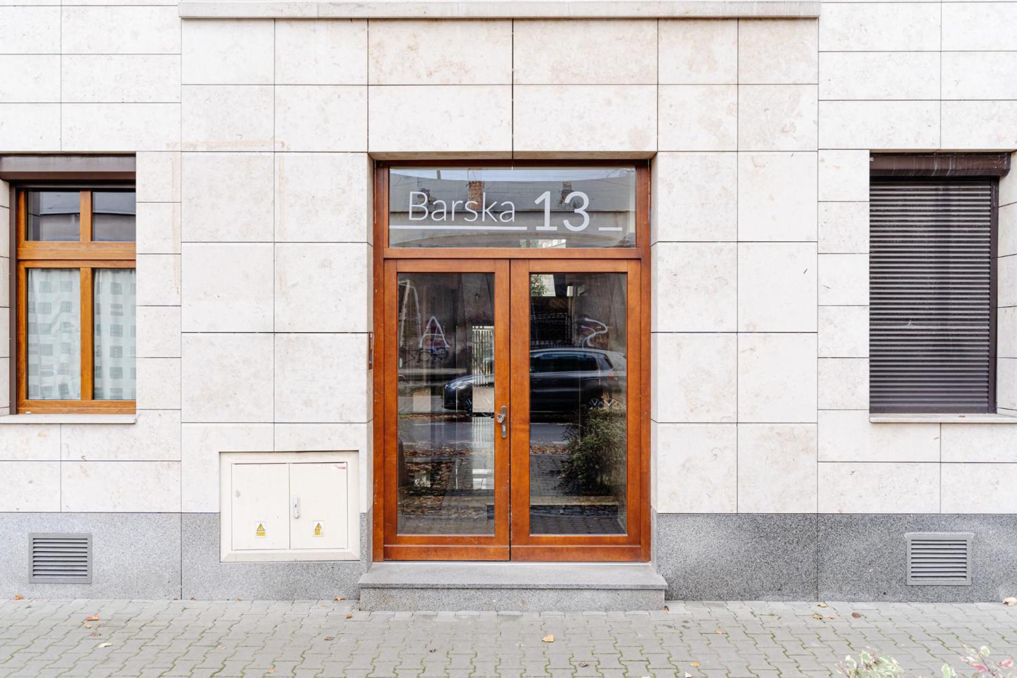 Native Barska 13 Kraków